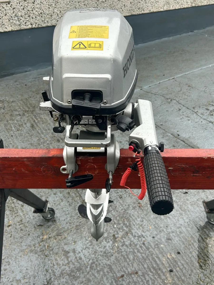 Honda 5hp longshaft 4 Stroke Outboard Motor - Image 3