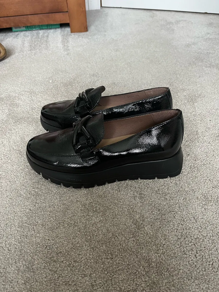 Ladies Wonders patent loafers - Image 4
