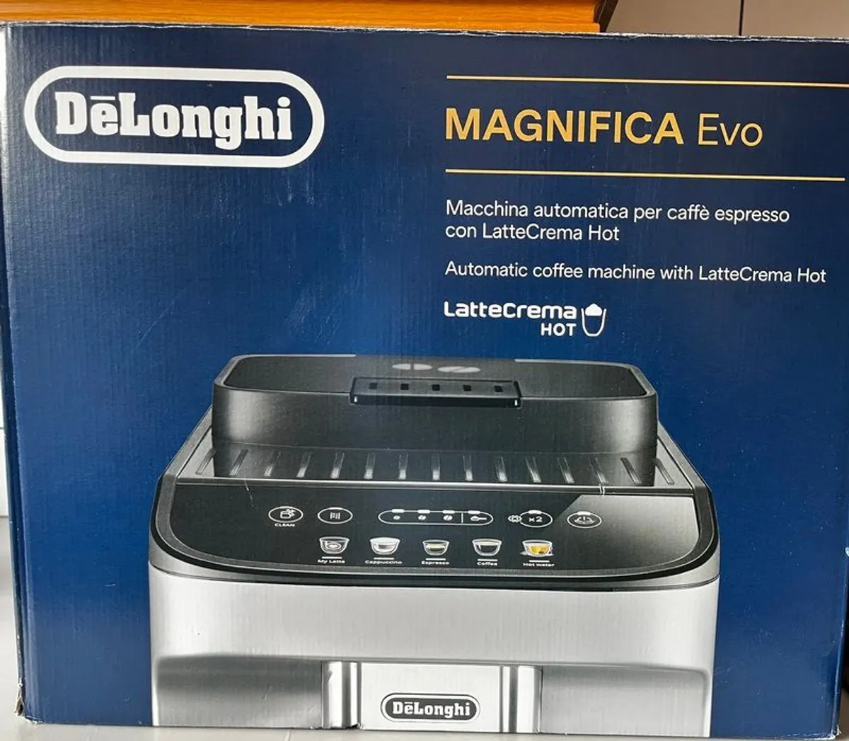 DeLonghi Bean to cup Coffee Machine - Image 1