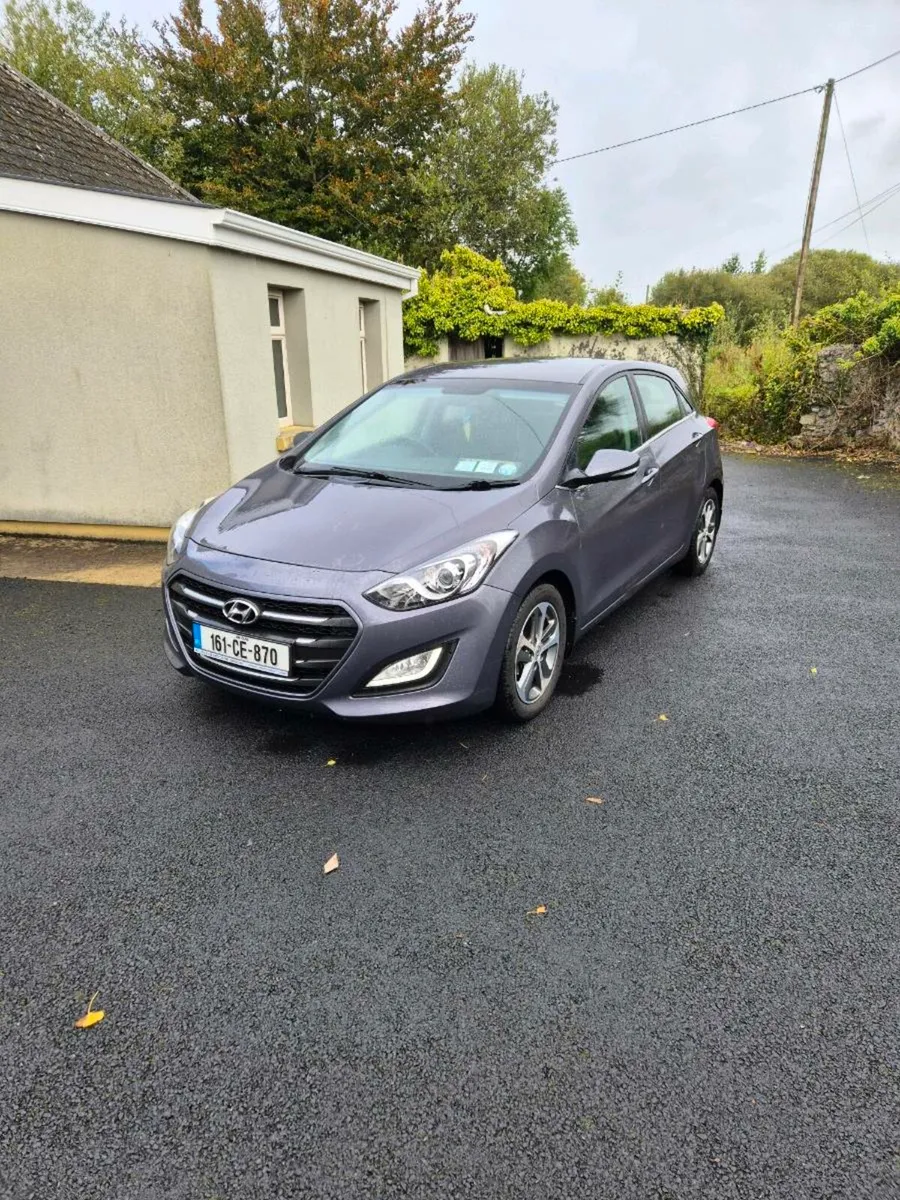 Hyundai i30 Deluxe 2016 - Image 3