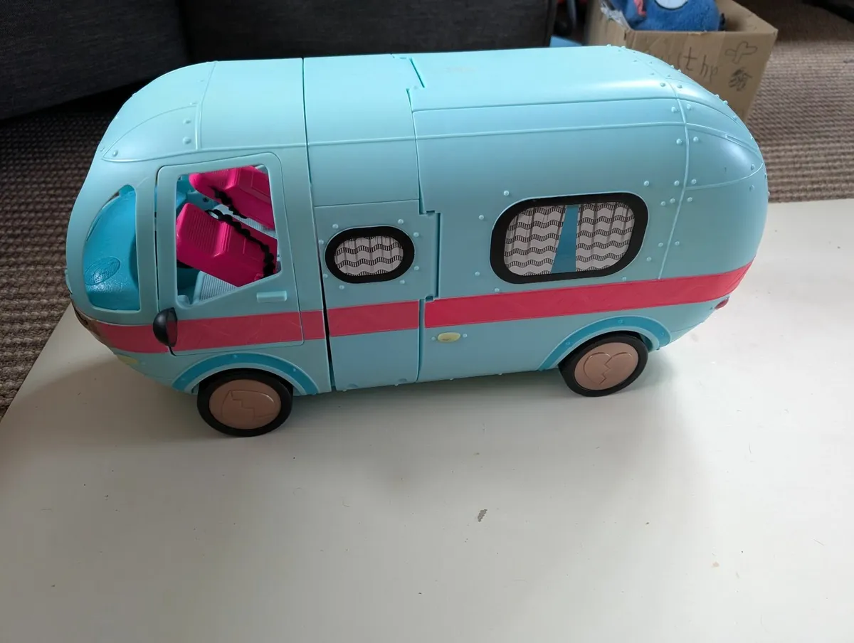 Lol Camper van - Image 1