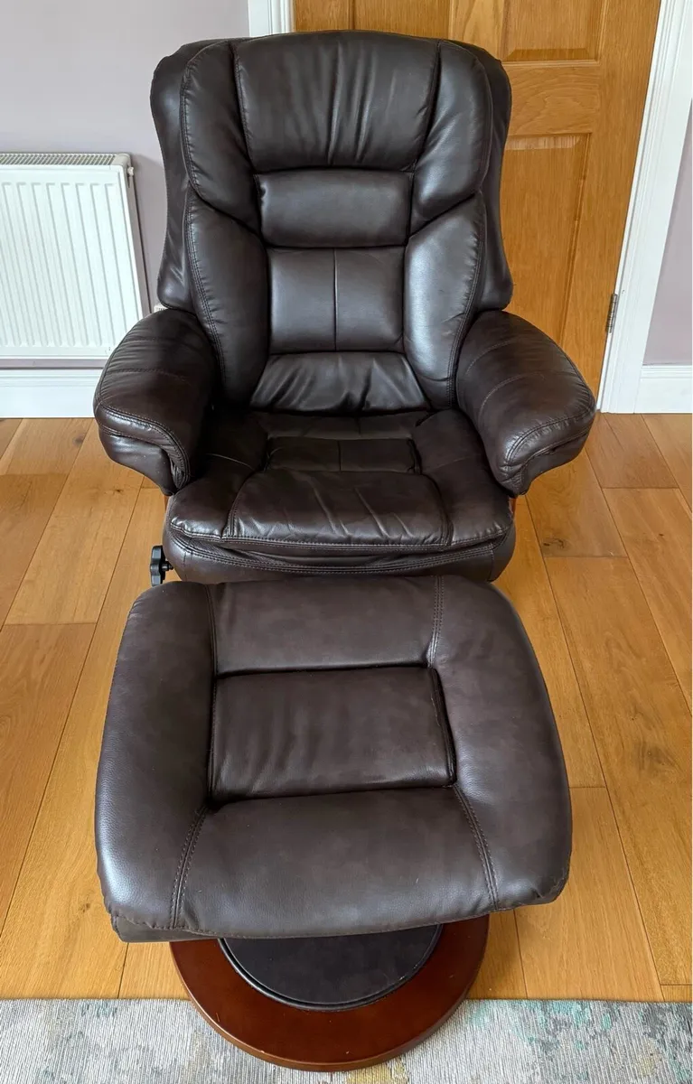 Recliner Chair - Image 2