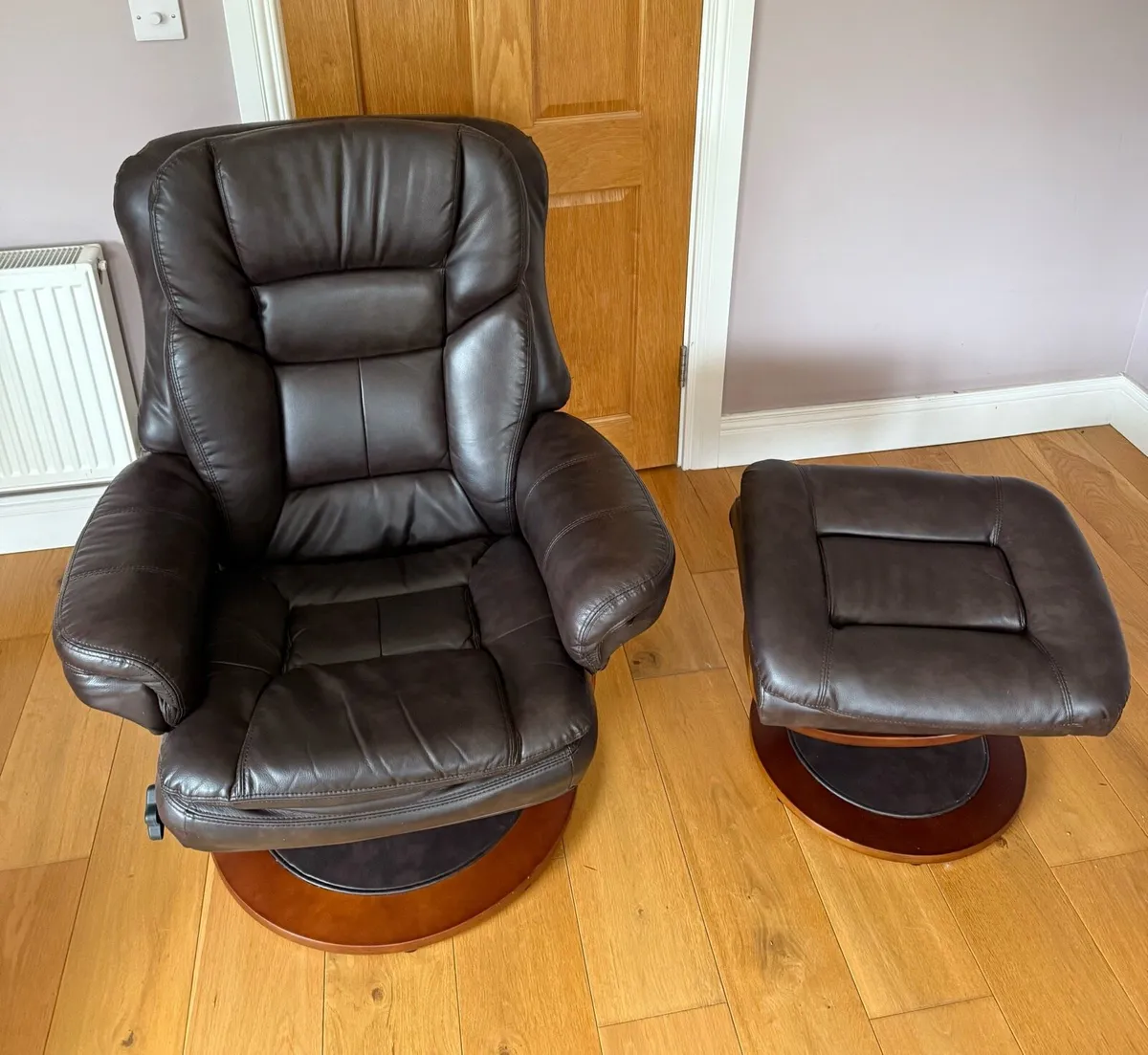 Recliner Chair - Image 3