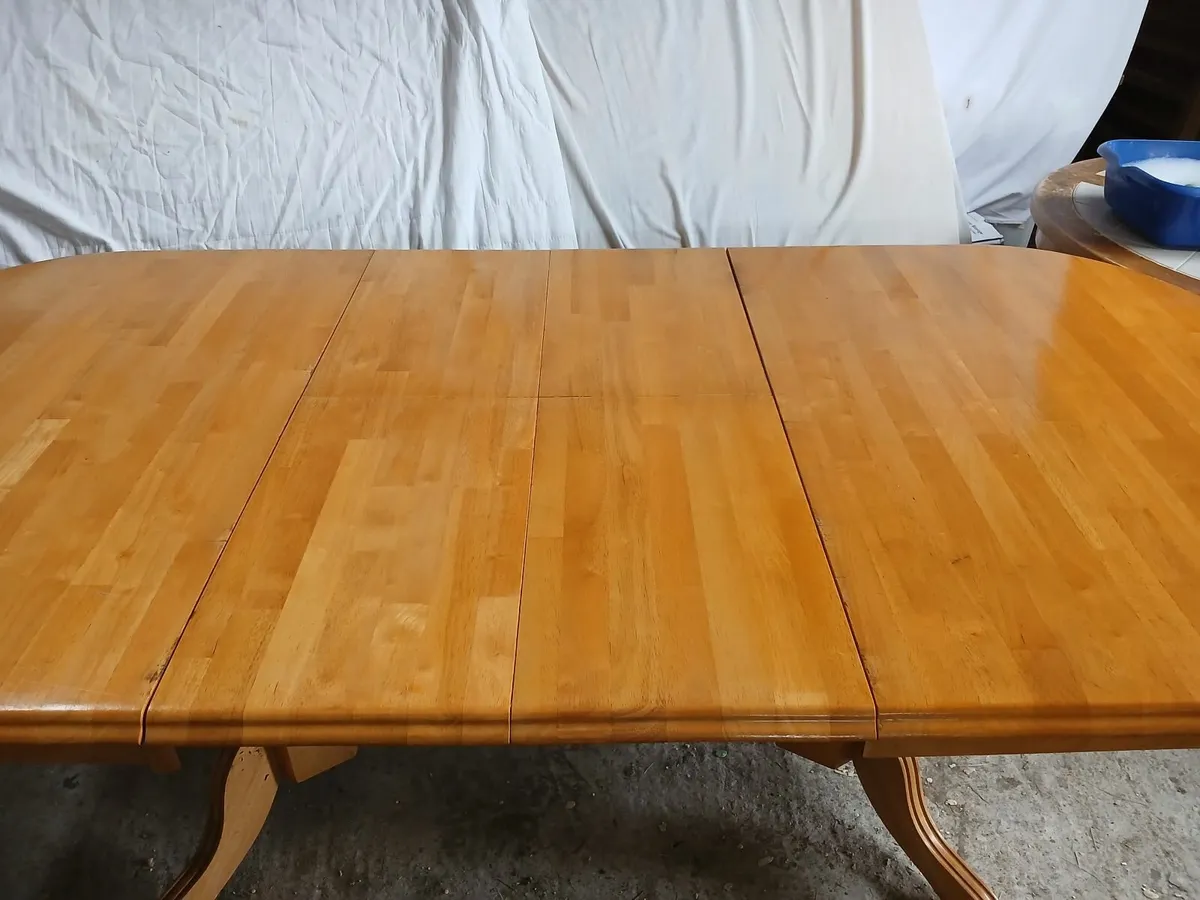 Dinning table - Image 3