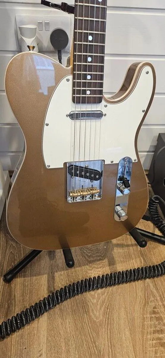 Fender Telecaster - Image 4
