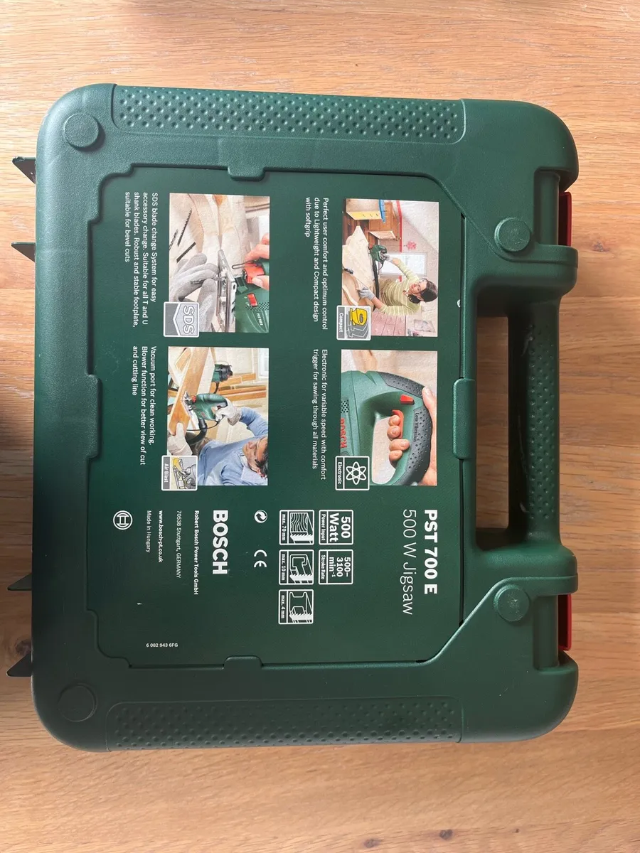 Bosch PST 700E 500W Jigsaw - Image 2