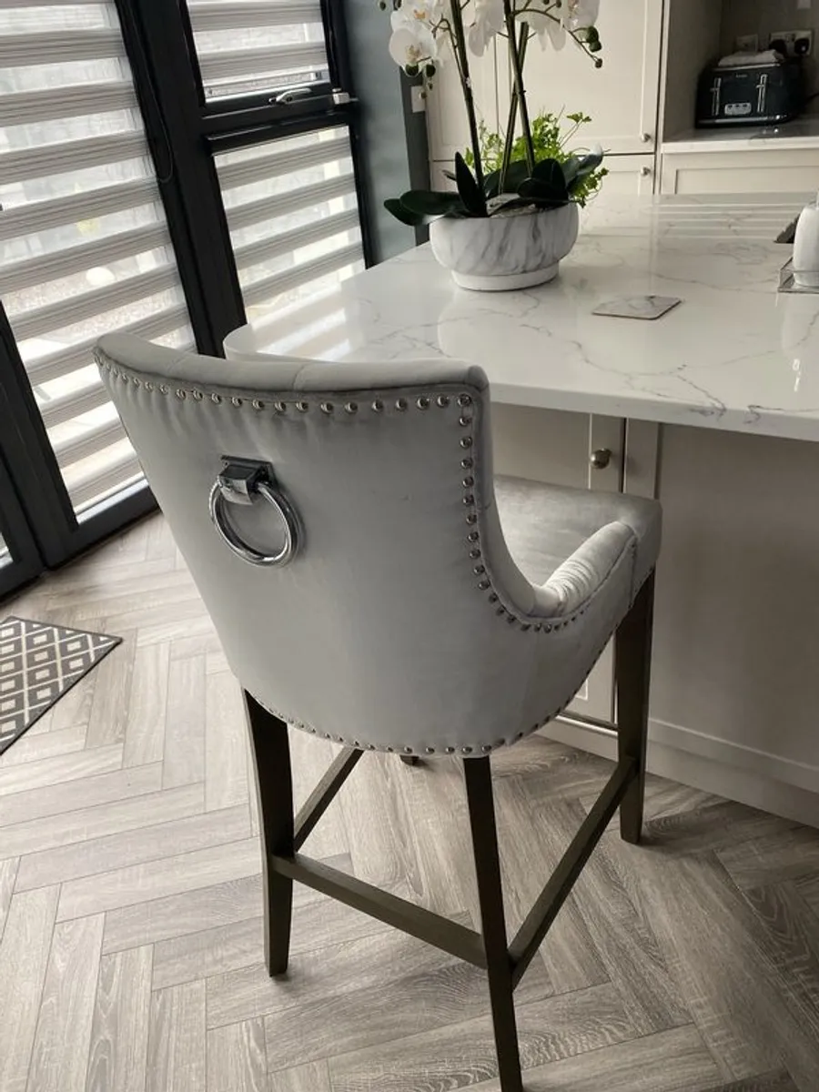 two island stools - Image 1