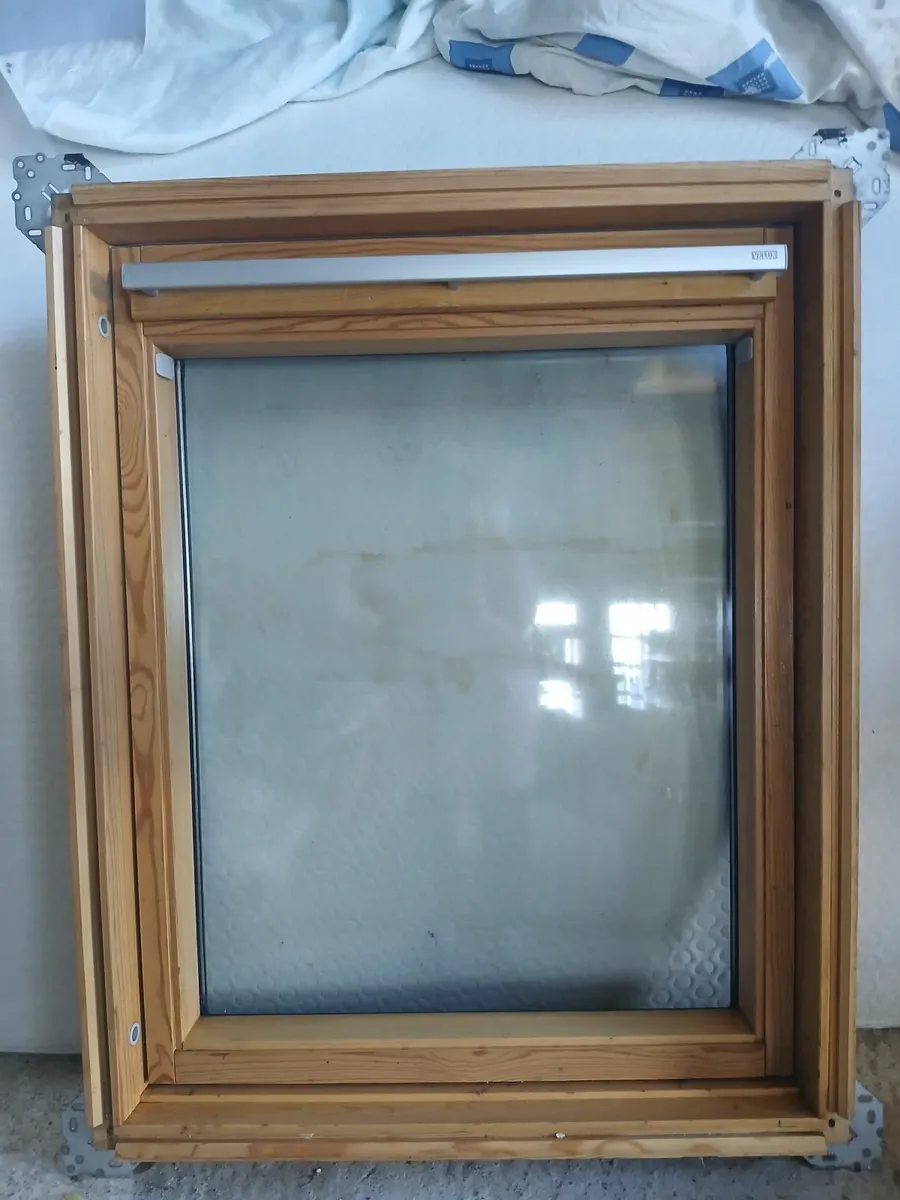 Velux window - Image 1
