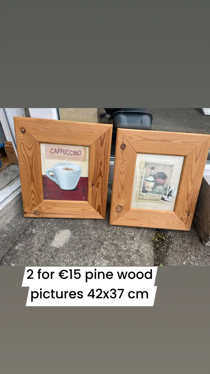 2 pine picture frames - Image 1