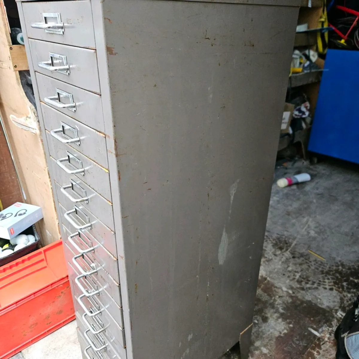 15 drawer bisley cabinet - Image 2