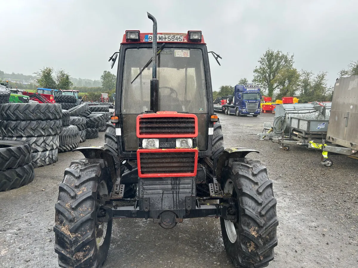 1990 Case International 885XL - Image 2