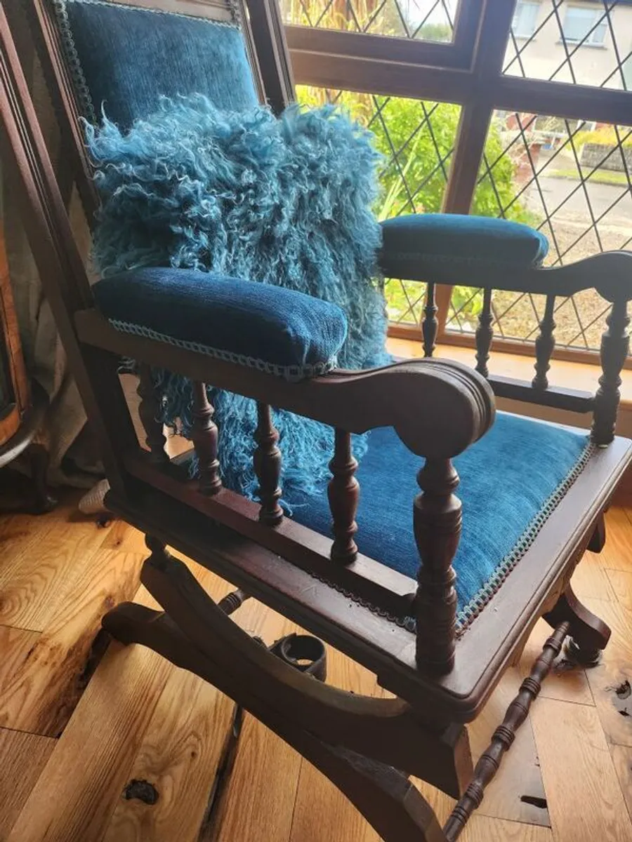 rocking chair - Image 1