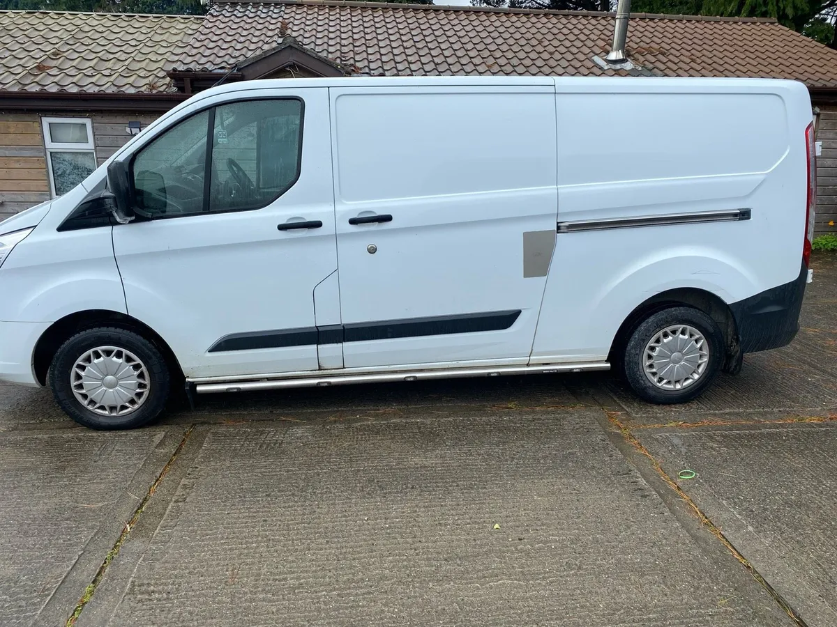 Transit custom - Image 1