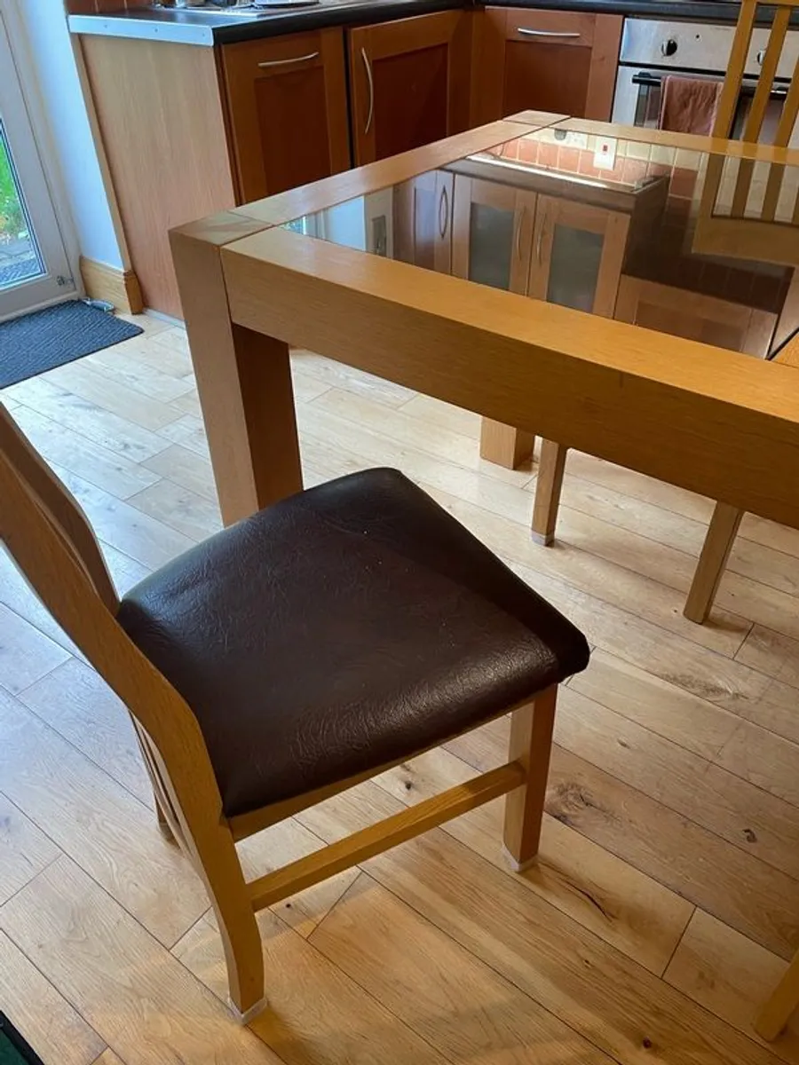 Oak kitchen Table - Image 3