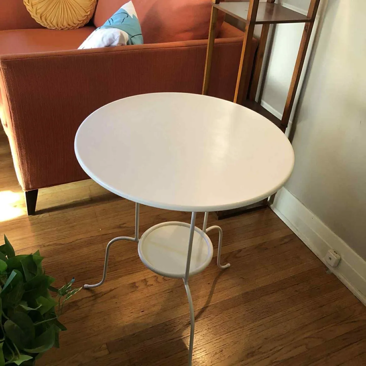 New white metal side table - Image 2