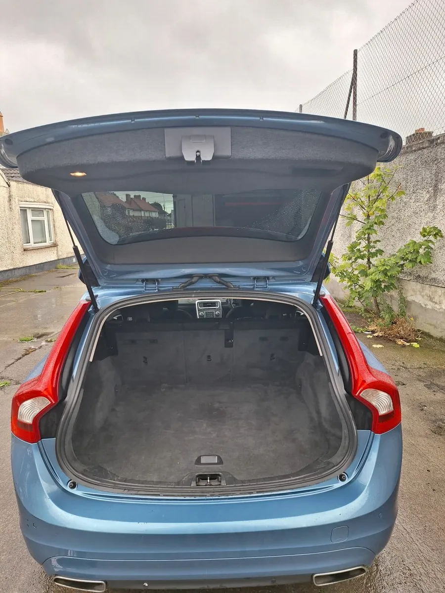 Volvo V60 2014 - Image 4