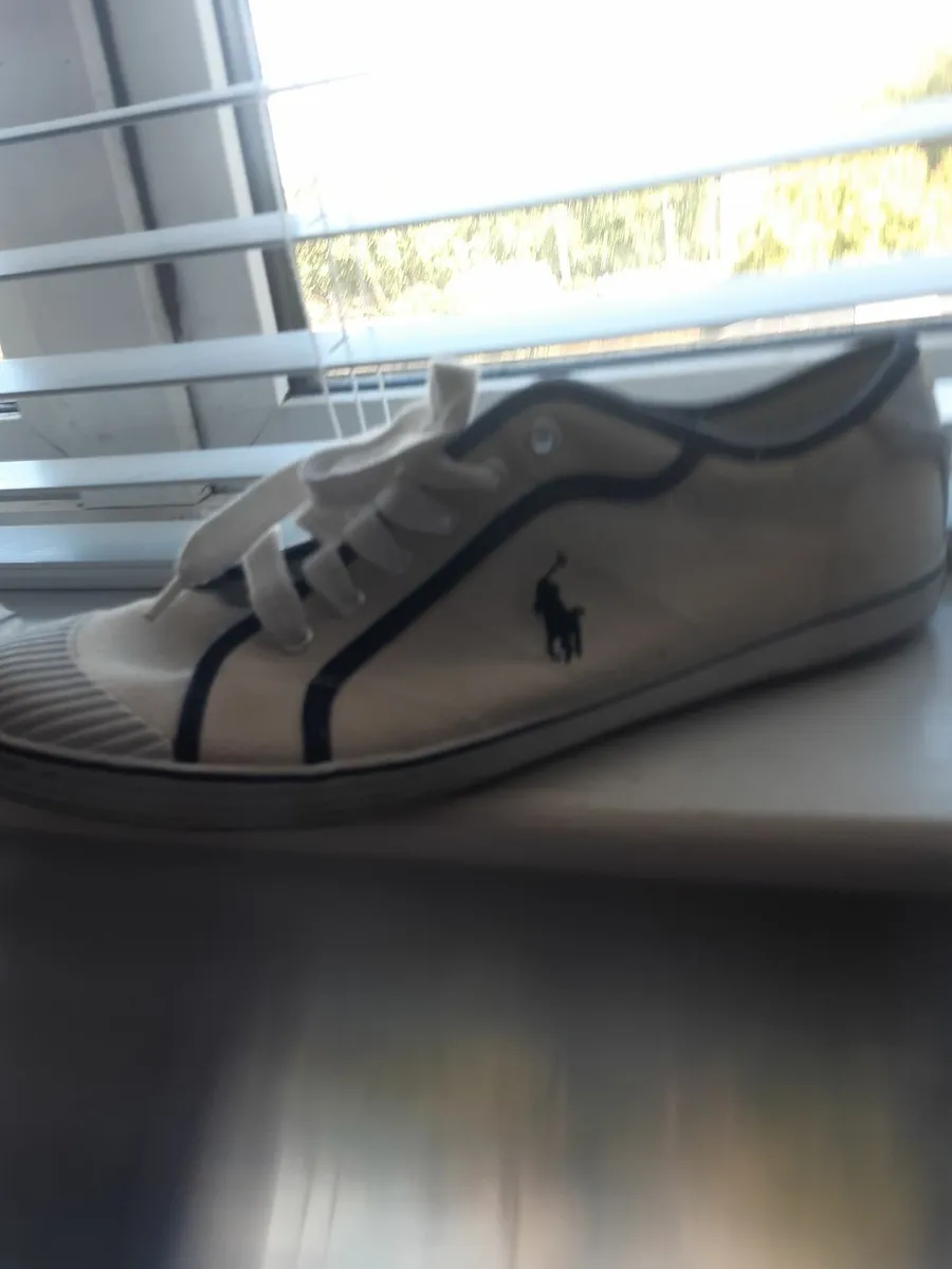 Sneakers - Image 2