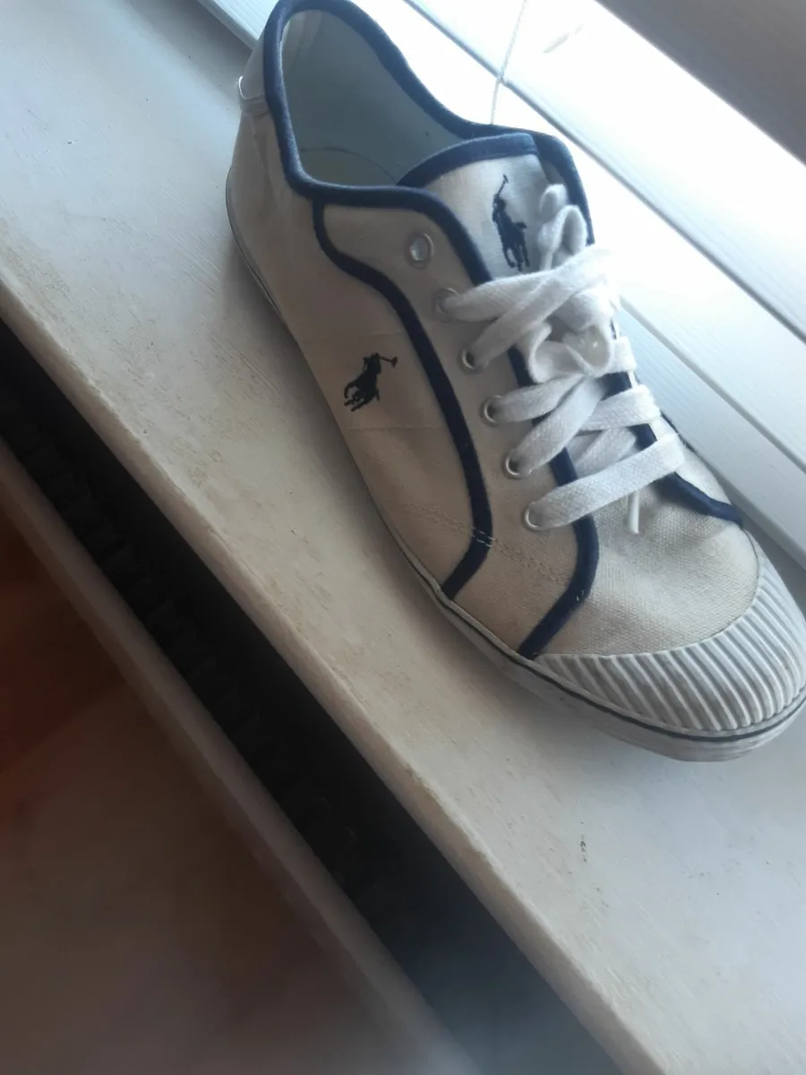 Sneakers - Image 3