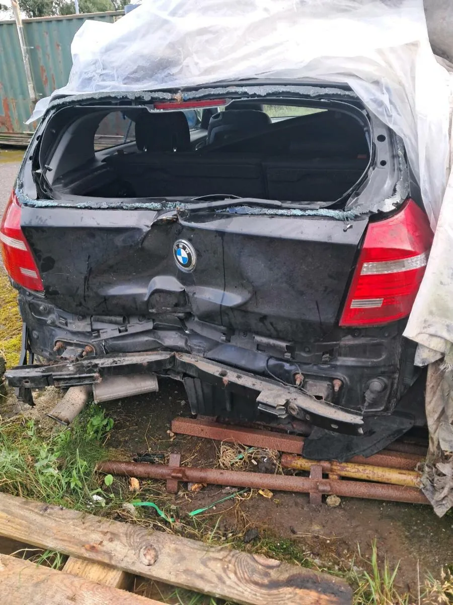 Car - Image 3