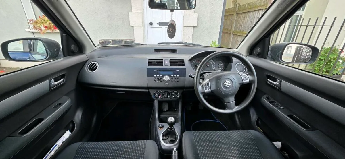 Suzuki swift - Image 4