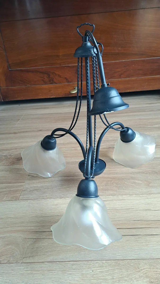 Light fitting - Image 1