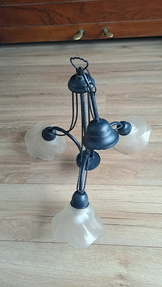 Light fitting - Image 3