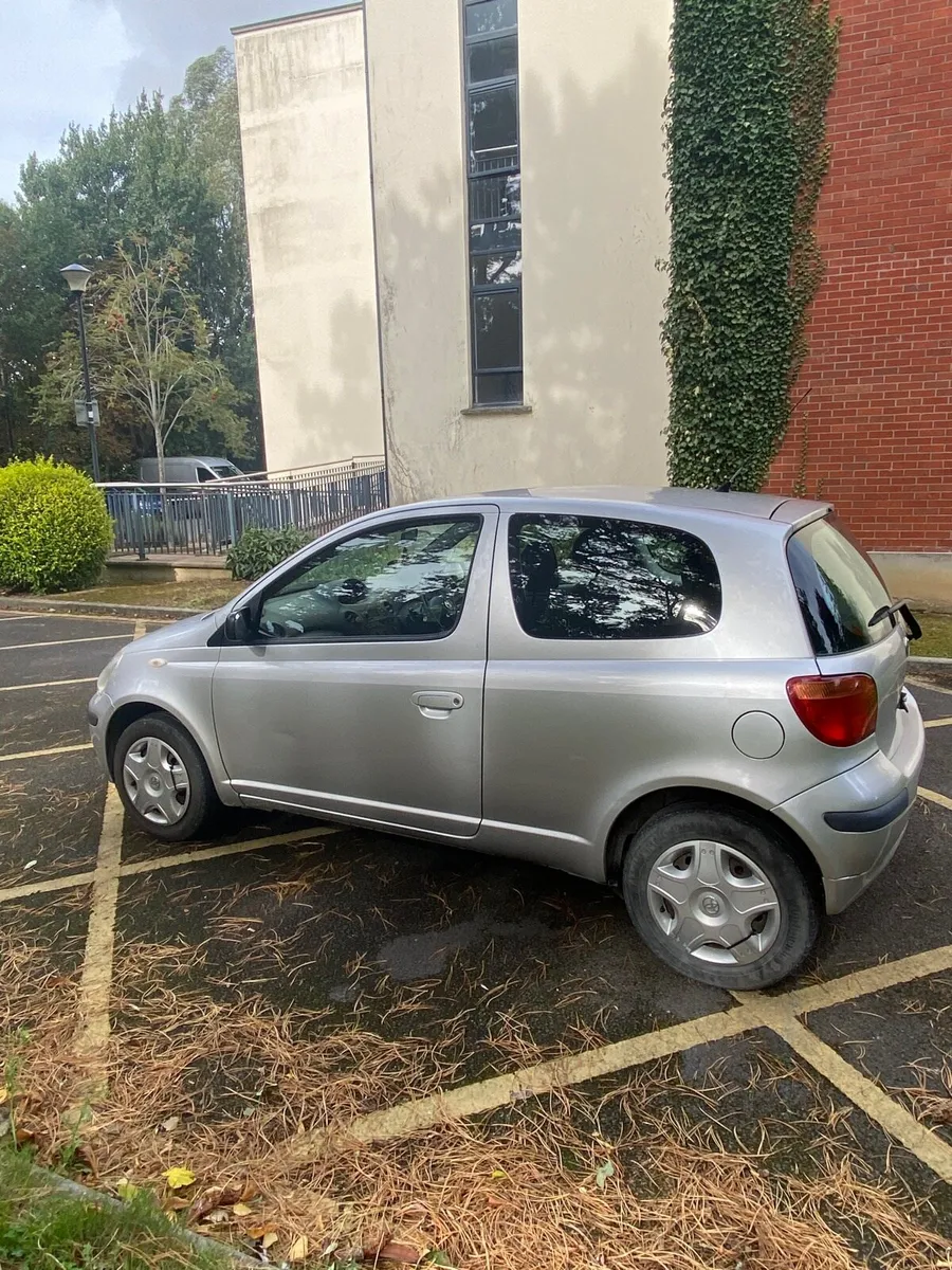 Toyota Yaris - Image 4