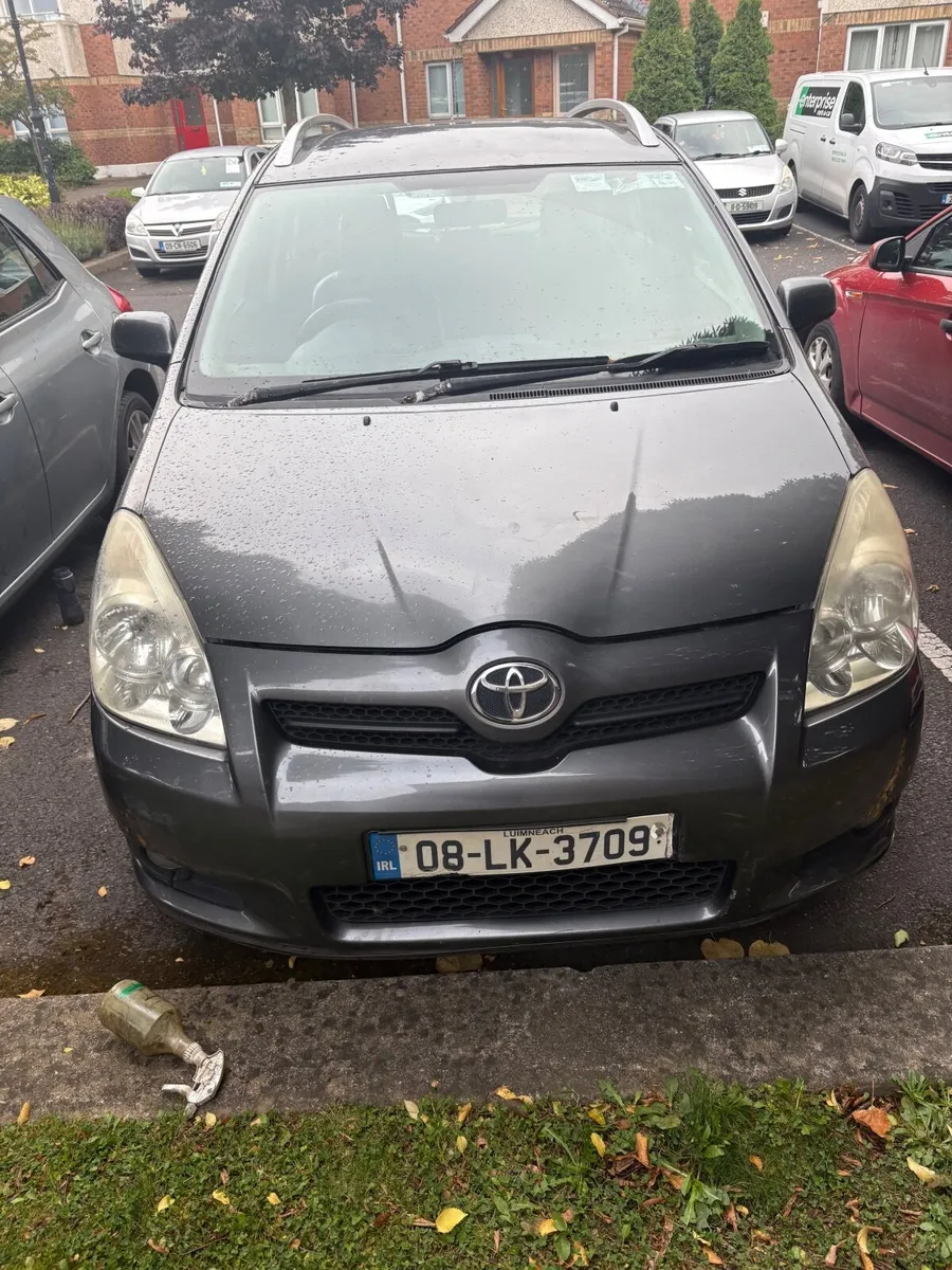 Toyota Corolla 2008 - Image 1