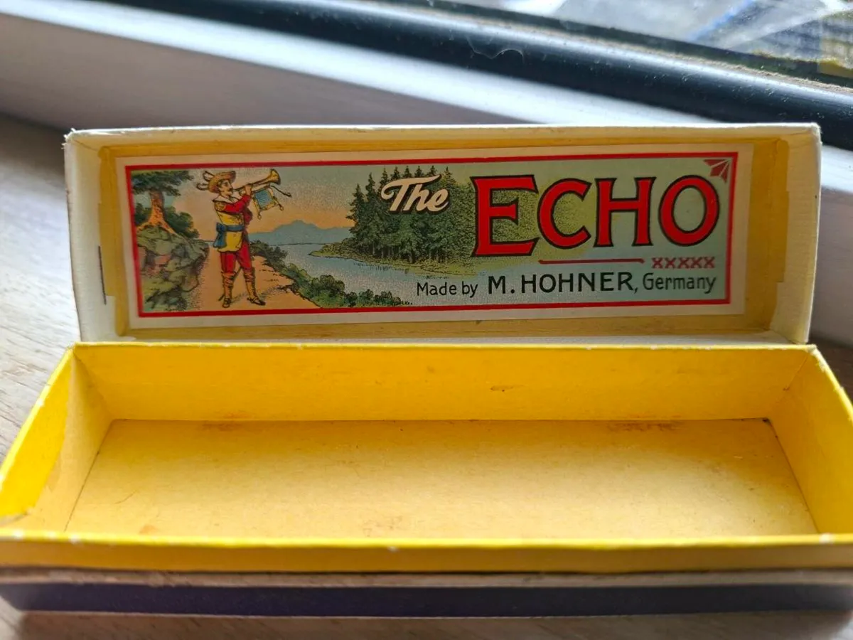 Vintage Hohner Echo Super Vamper Harmonica - Image 4