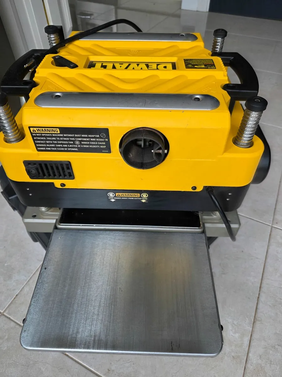 DEWALT Thickness Planer, (DW735X) - Image 3
