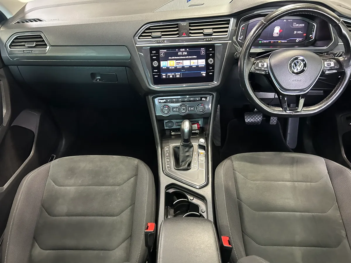 2019 Volkswagen Tiguan R Line Automatic - Image 2