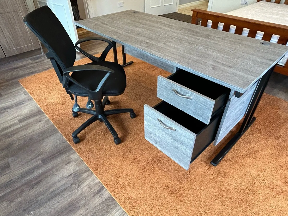 Office Desk with Chair - Image 2