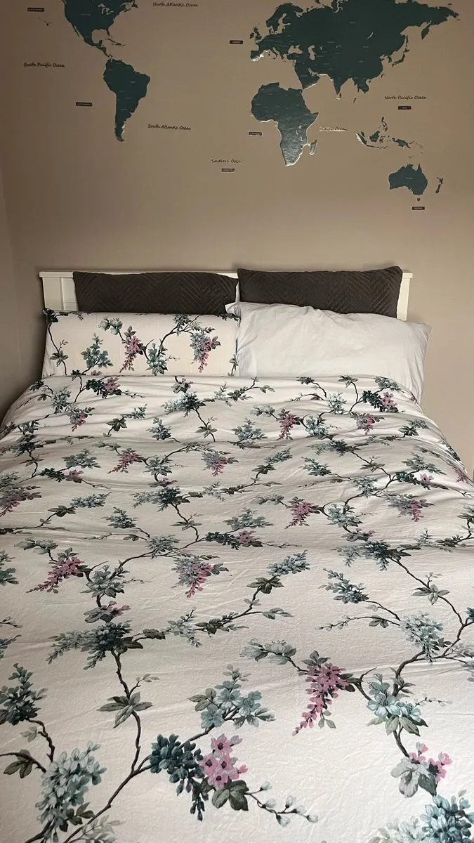 Mattress and bed Frame - Image 1