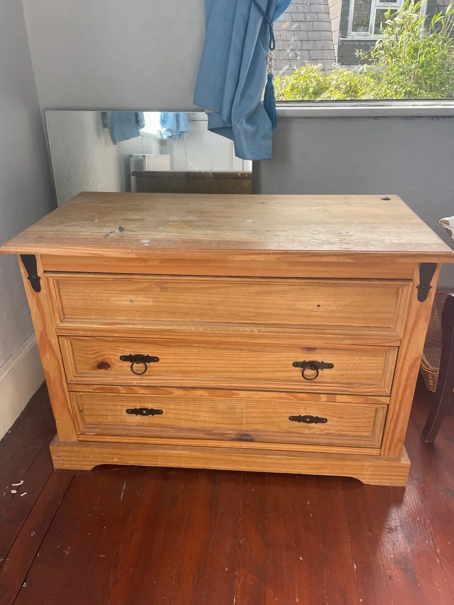 Chest of Drawers - Image 1