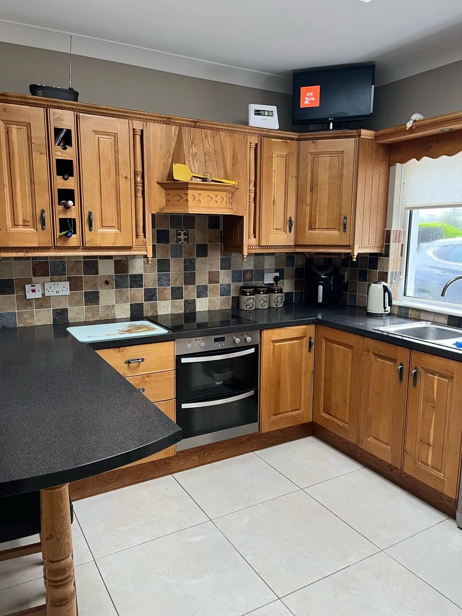 Kitchen - Image 3