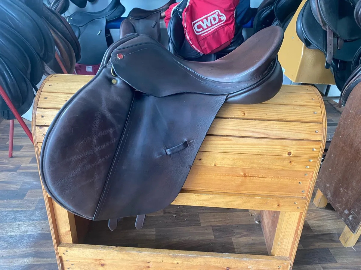 Albion k2 brown Leather saddle - Image 2
