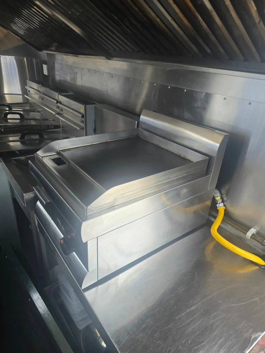 Food trailer - Image 3