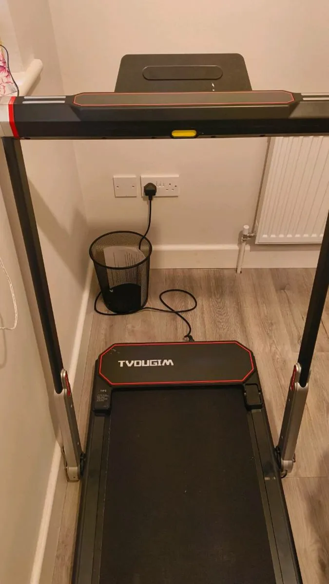 Treadmill - Image 1