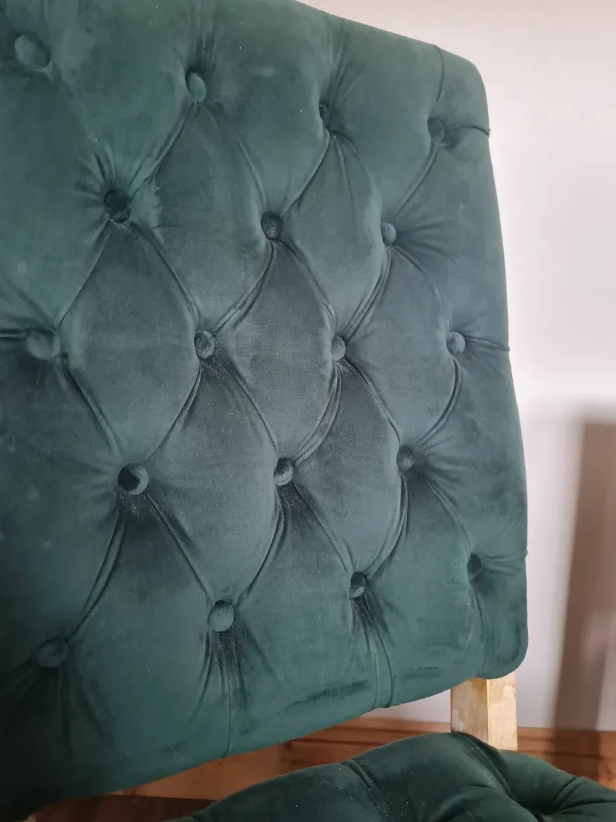 Chairs - Image 3