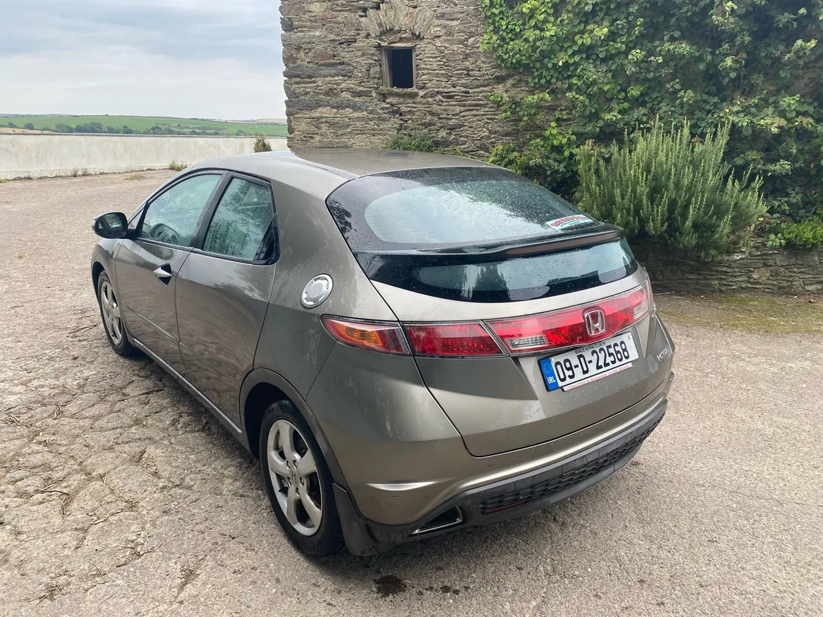 2009 Honda Civic - Image 3