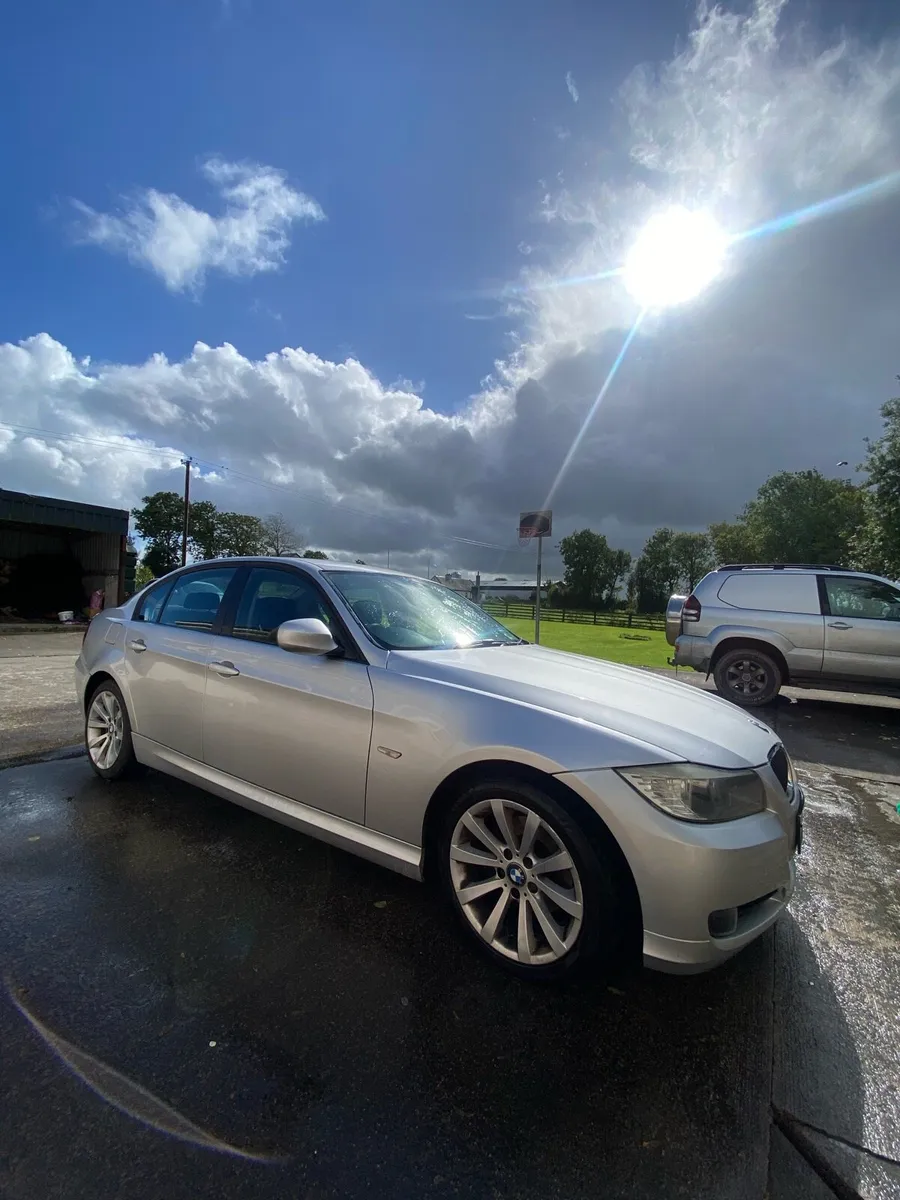 BMW 3 Series 318d - Image 1
