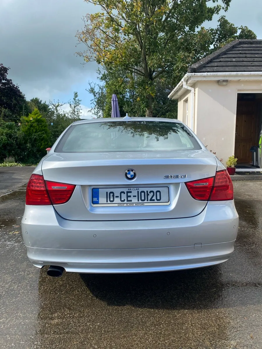 BMW 3 Series 318d - Image 3