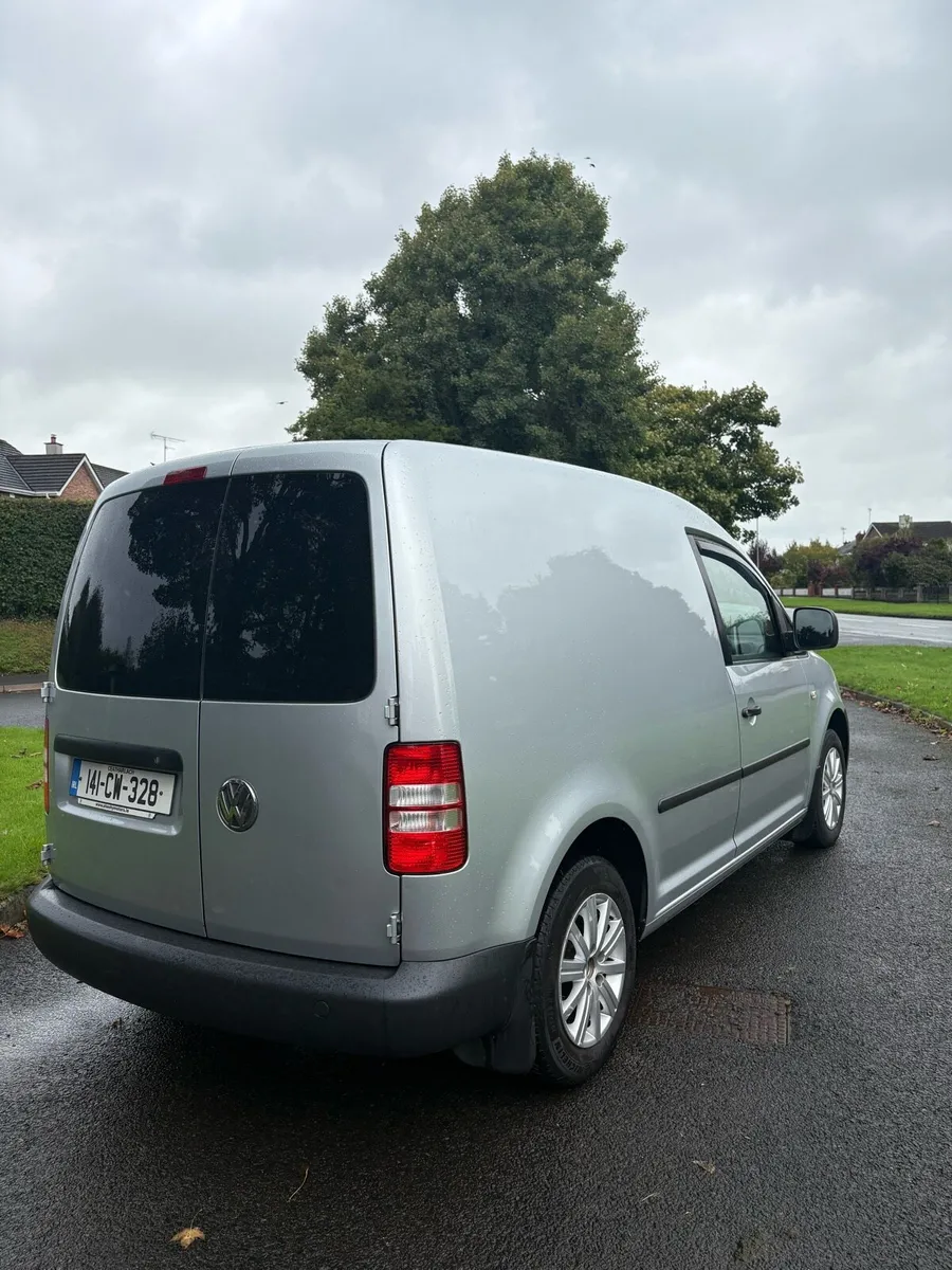 2014 Volkswagen Caddy - Image 3