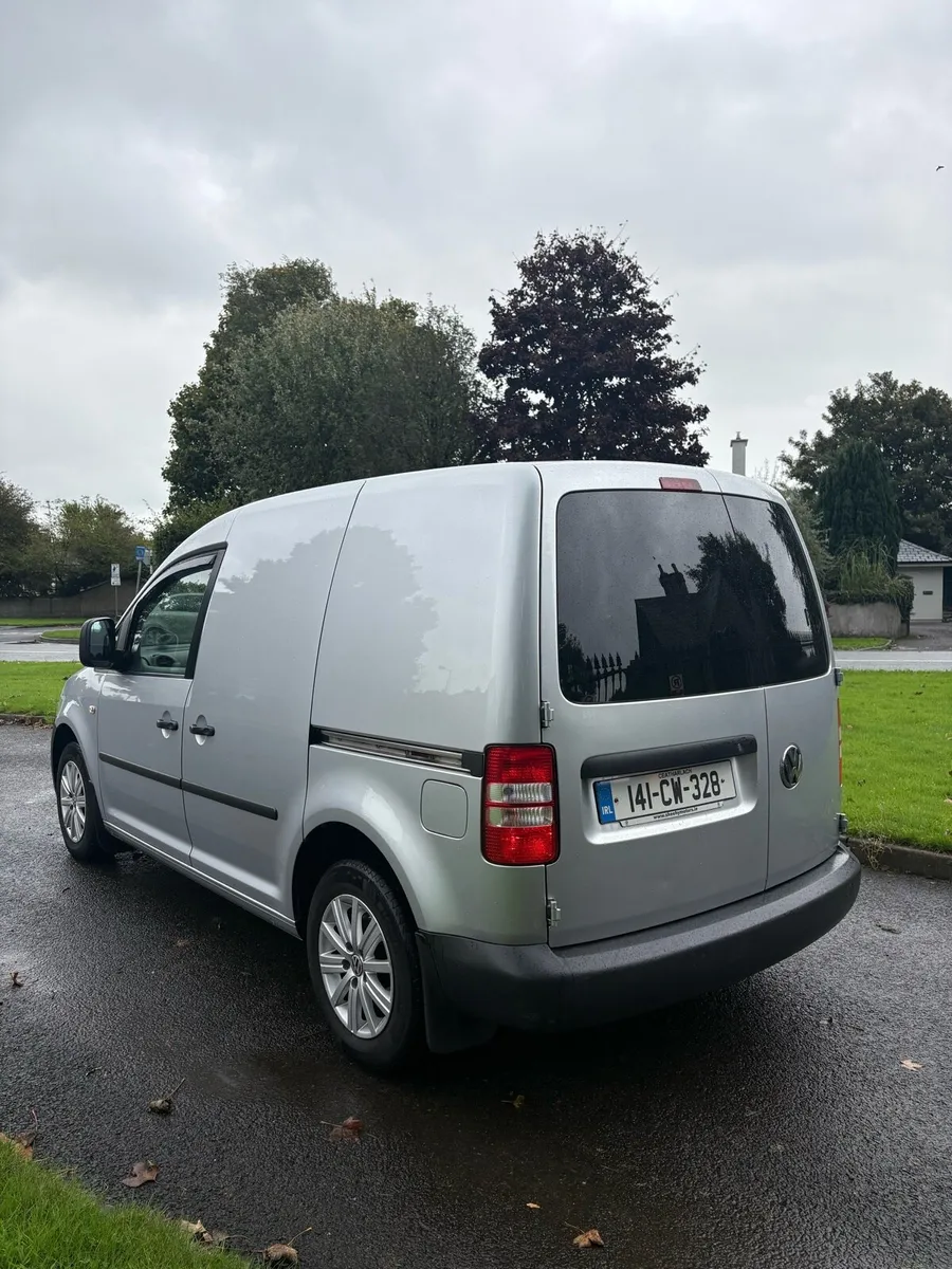 2014 Volkswagen Caddy - Image 4