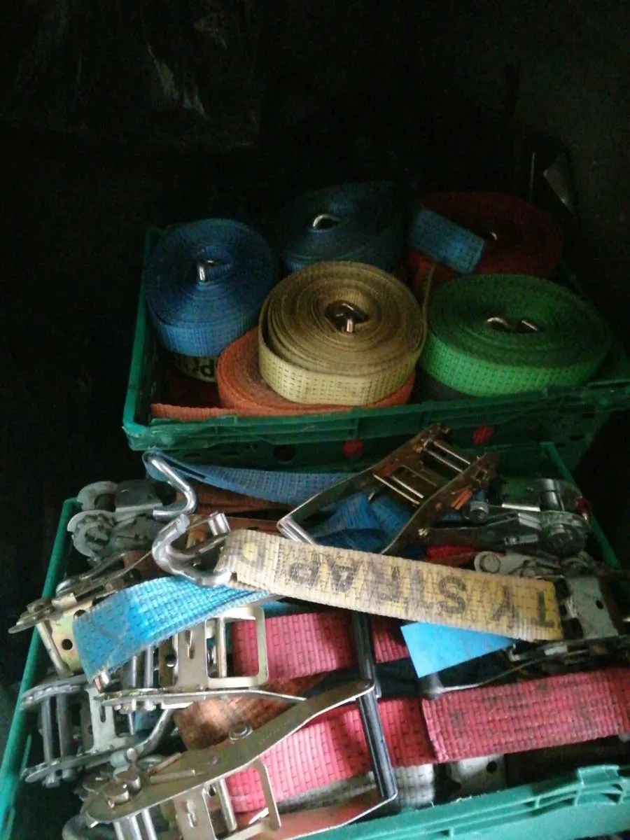 Ratchet straps - Image 1