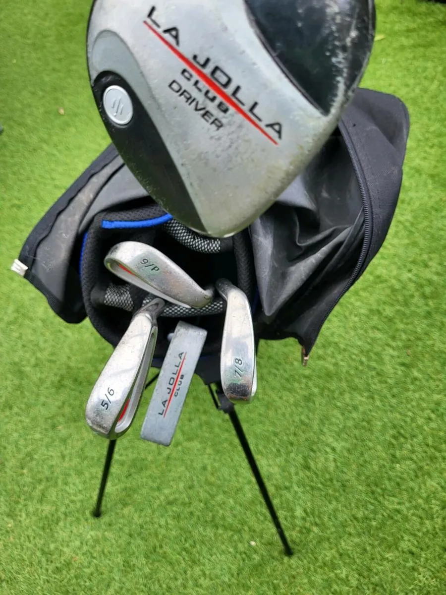 Junior golf clubs set - Image 1
