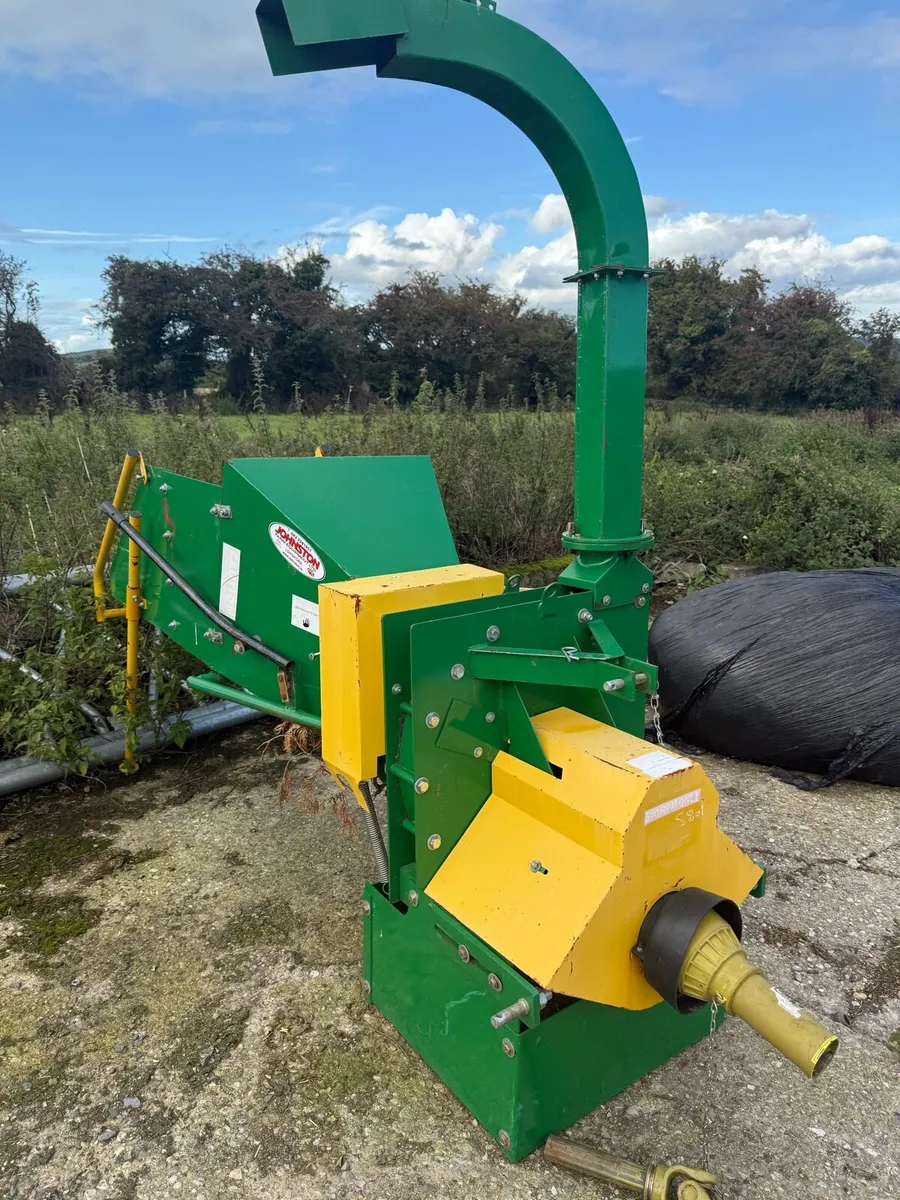 Wood chipper - Image 1