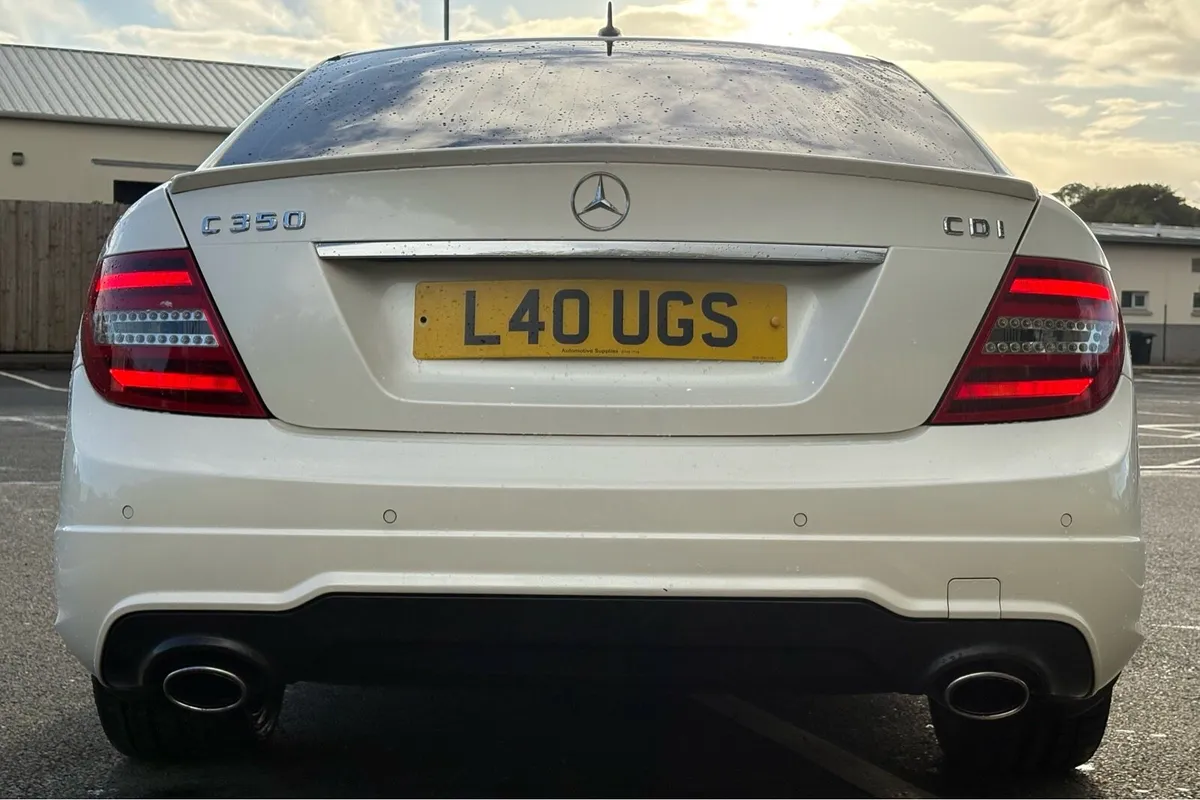 Mercedes benz c class c350 AMG sport - Image 4