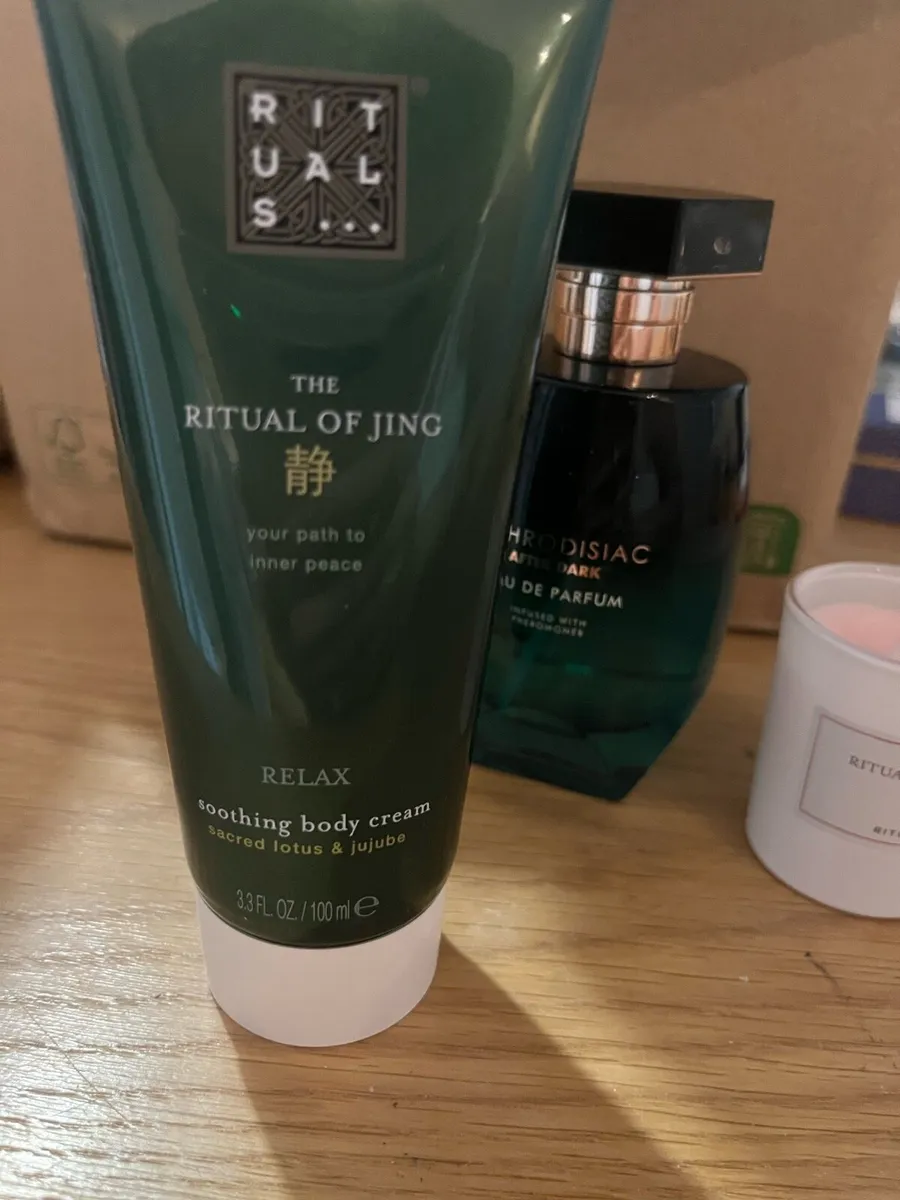 Rituals body cream with candle - Image 2