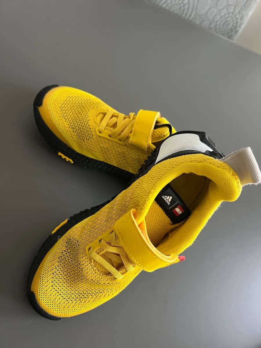 Shoes Adidas LEGO for a boy.size 1UK Like New - Image 4